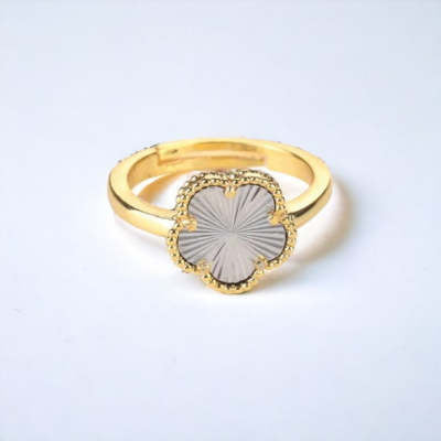 Unisex Adjustable Five Leaves Elegant Ring Titanium Steel Ring Open Fading Ornament Elegant Floral Design Ring