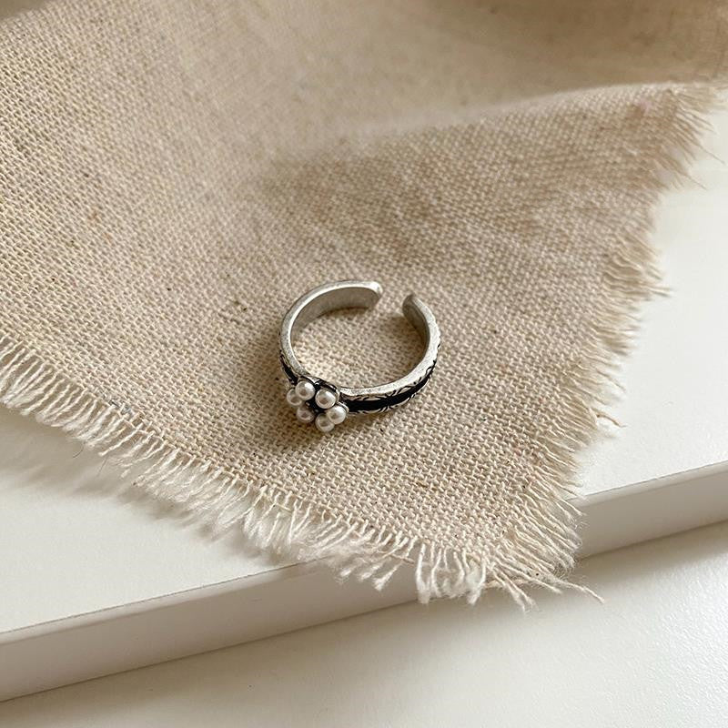 Retro Flower Square Ring Gold Or Silver Plated Fashion Ring