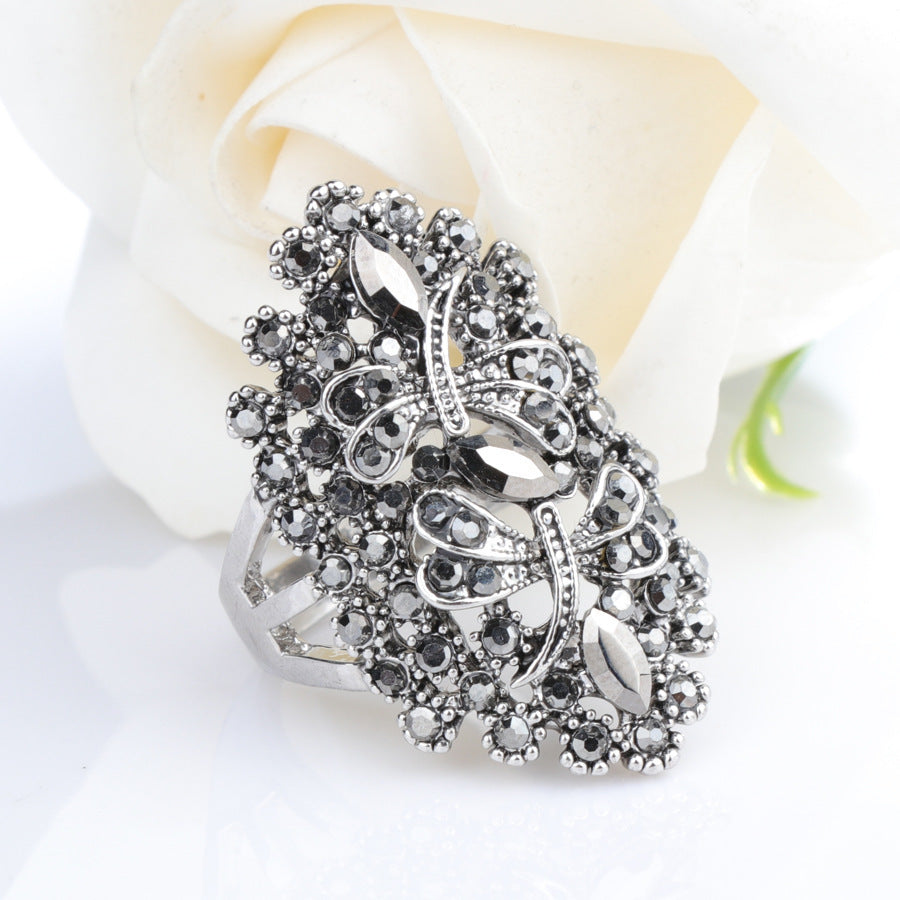 Vintage Dragonfly Ring For Women Alloy Electroplated With Gem Inlay And Elegant European Style For Travel Lovers