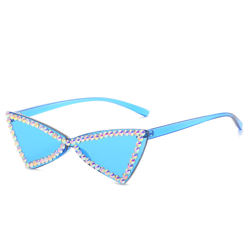 Womens Sunglasses UV400 Protection PC Frame And Lenses Fashionable Sun Glasses With Stylish Personality Design