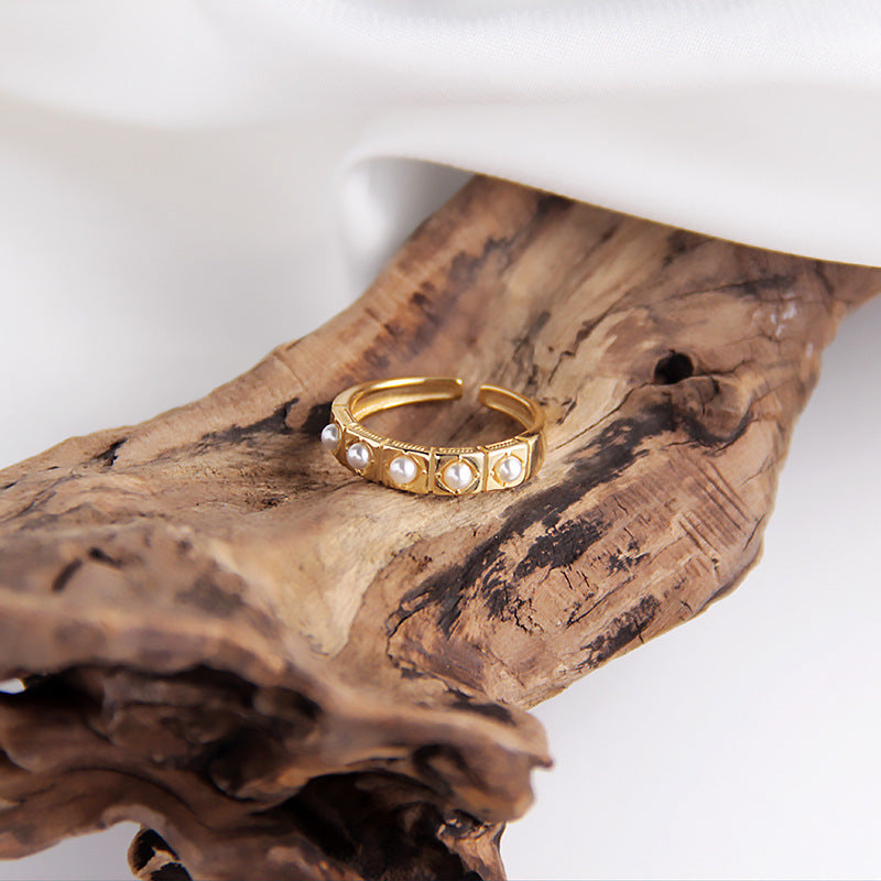 Womens Sterling Silver Ring with Checkered Pearl Adjustable Opening Size 13 Lightweight 2.56 Grams Champagne Gold Tone