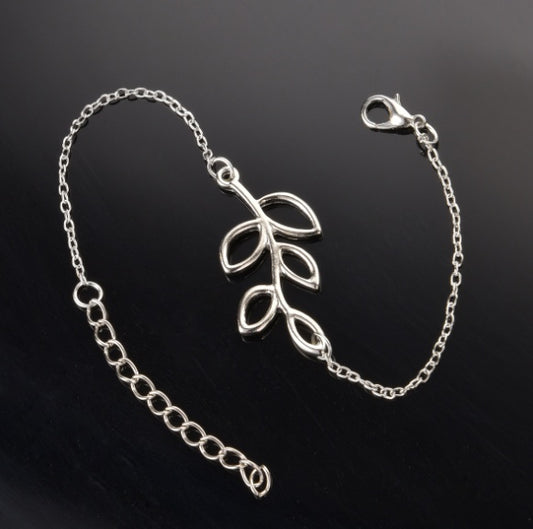 Bike Chain Bracelet Silver Tone Metal Bicycle Bracelet For Cycling Enthusiasts Alloy Electroplated Finish Enhanced