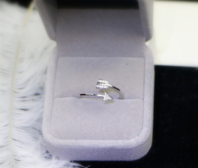 Adjustable Cupid Arrow Ring Elegant Tail Ring Jewelry Copper Color White Gift For Women Simple Band Fine Craft