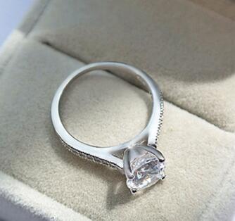 Womens Wedding Ring Four Claw Prong Set Micro Heart Eight Arrows Design White Copper Engagement Jewelry Durable