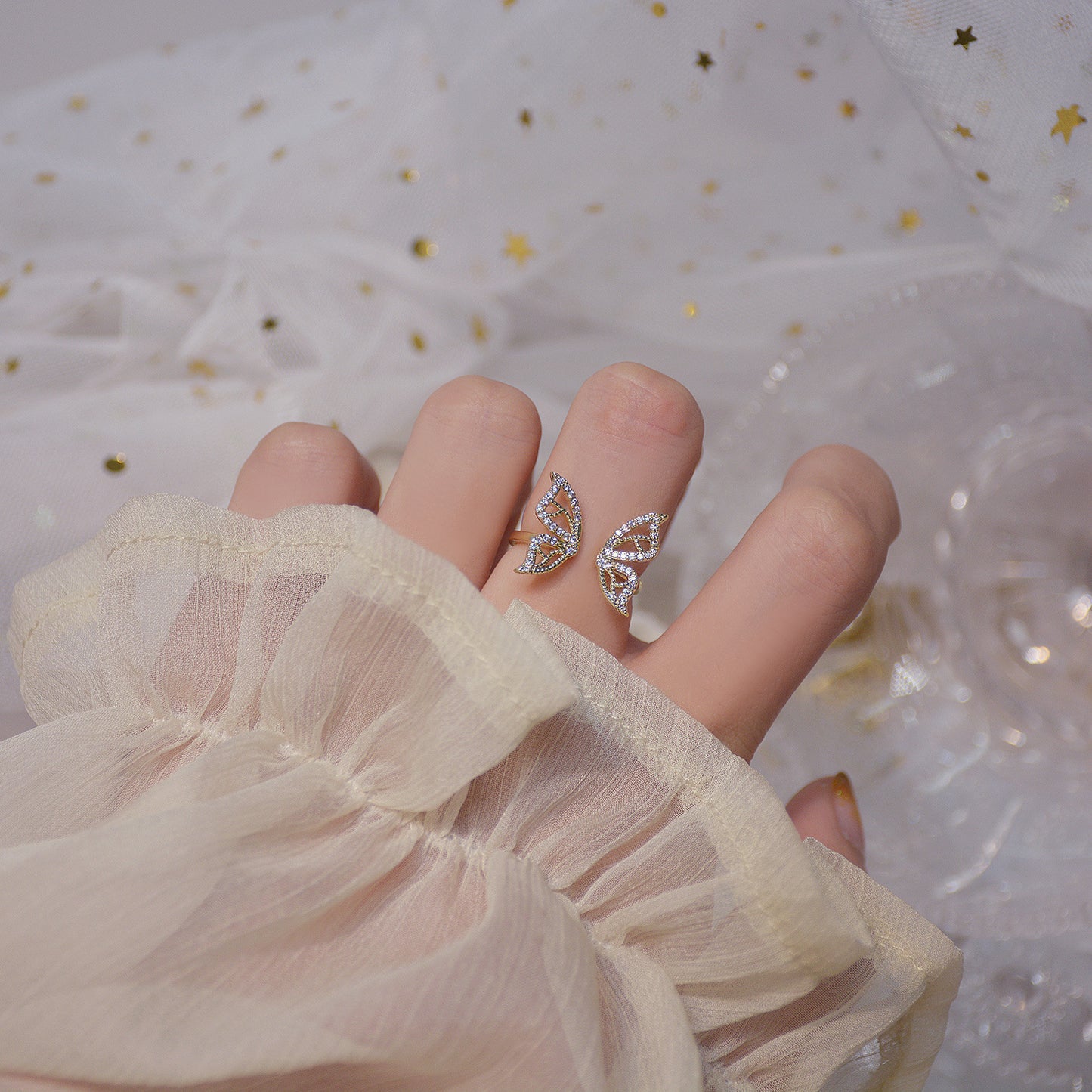 Butterfly Ring Gold Plated Adjustable Open Finger Ring with Artificial Gemstone Dainty Women Jewelry Elegant Wear