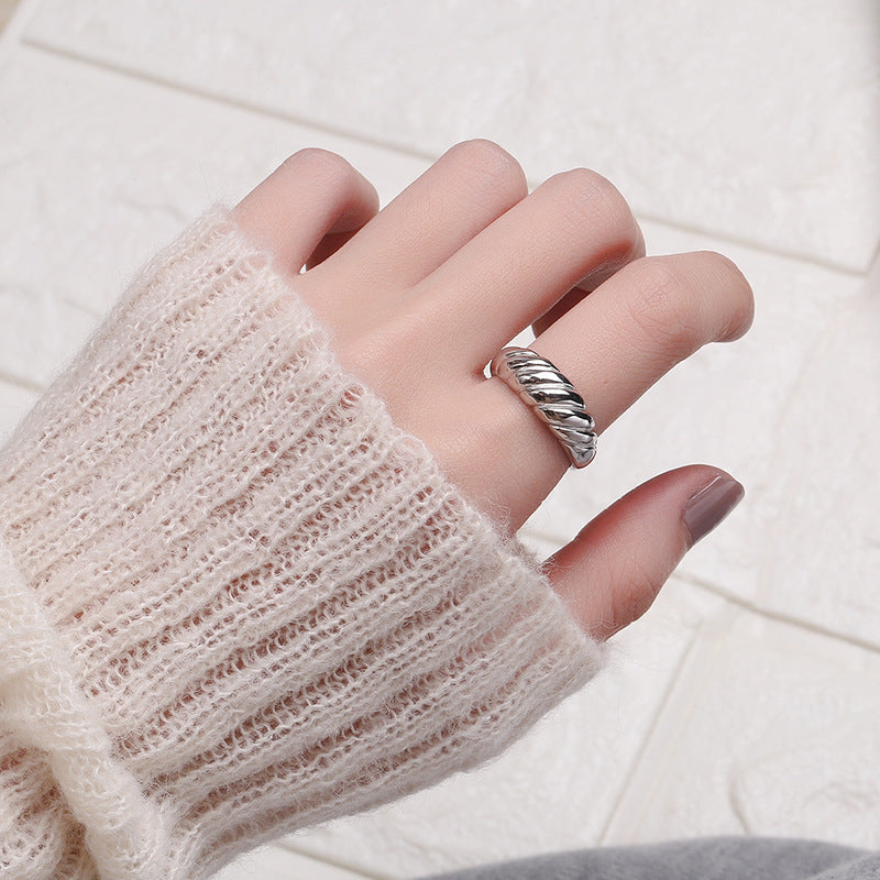 Gold Plated 925 Silver Twist Ring Minimalist Elegant Design Gifts Ready Individually Packaged For Your Holiday