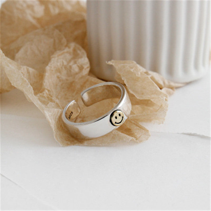 Unisex Open Smiley Face Ring Adjustable Alloy Gold Finish Silver Finish Trendy Design For Everyday Wear And Style