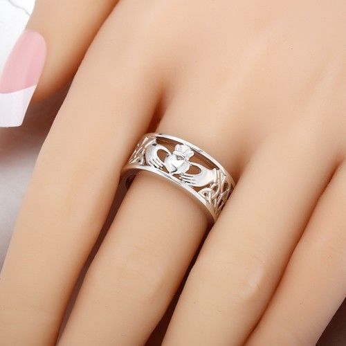 Womens Silver Plated Heart Shaped Engagement Ring Hand Holding Design Elegant Gift For Her Gemstone Inlay Glow