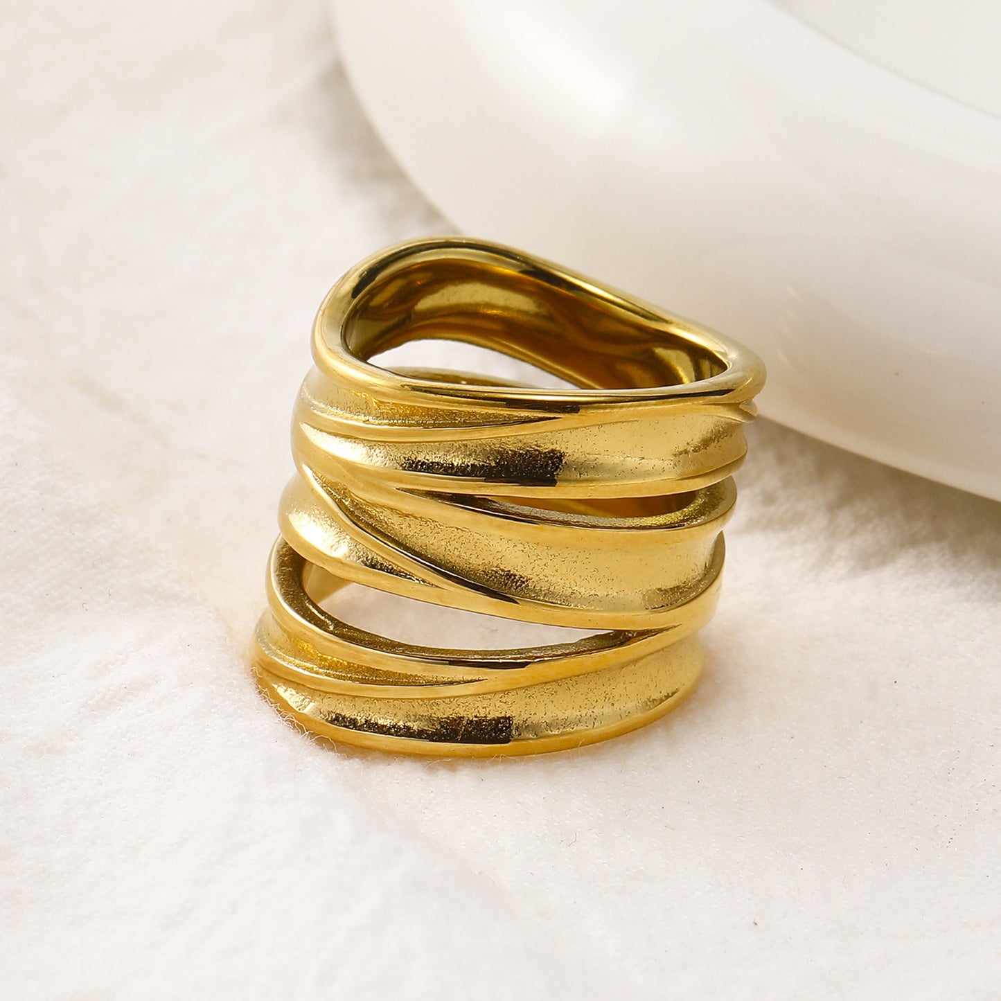 Womens Layer Line Ring Titanium Steel Electroplated Irregular Fashion Jewelry Gold Finish Size 6 7 8 Gift Style