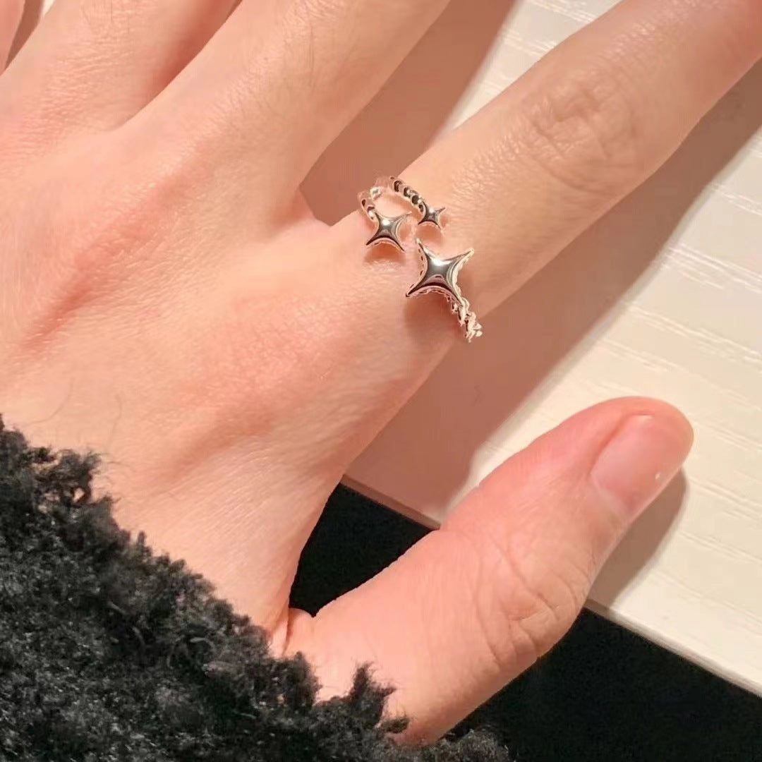Unisex Five Pointed Star Ring Electroplated Alloy Fashion Ring Star Design Jewelry Accessory Temperament Style