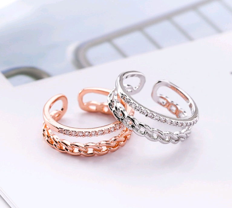Womens Twist Chain Ring Micro Inlaid Zircon Index Finger Retro Plated Alloy Fashion Jewelry Accessory Gemstone