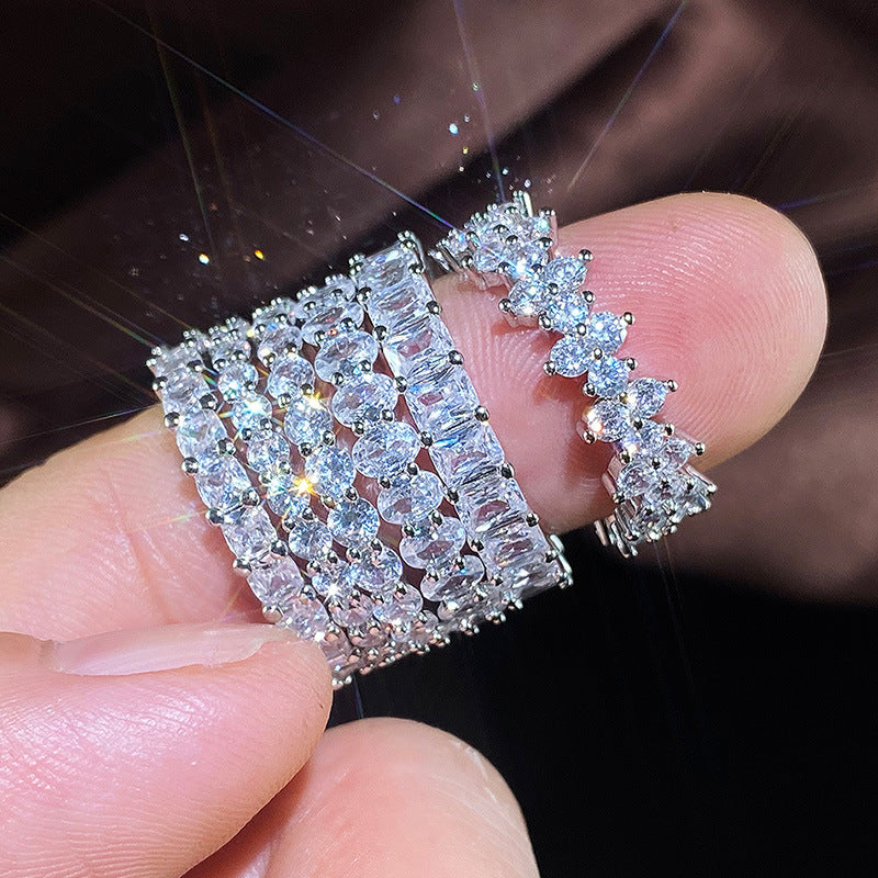 Womens Zircon Inlaid Ring Silver Plated Copper Base Full Circle Elegant Dainty Fashion Jewelry For Daily Use