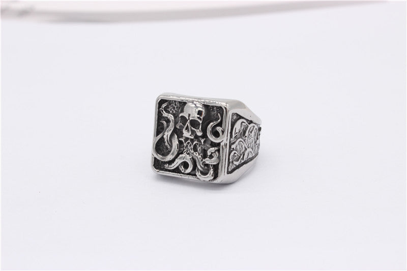 Mens Titanium Steel Octopus Ring Personalized Squid Ornament Retro Gothic Statement Jewelry Durable Fashion Accessory