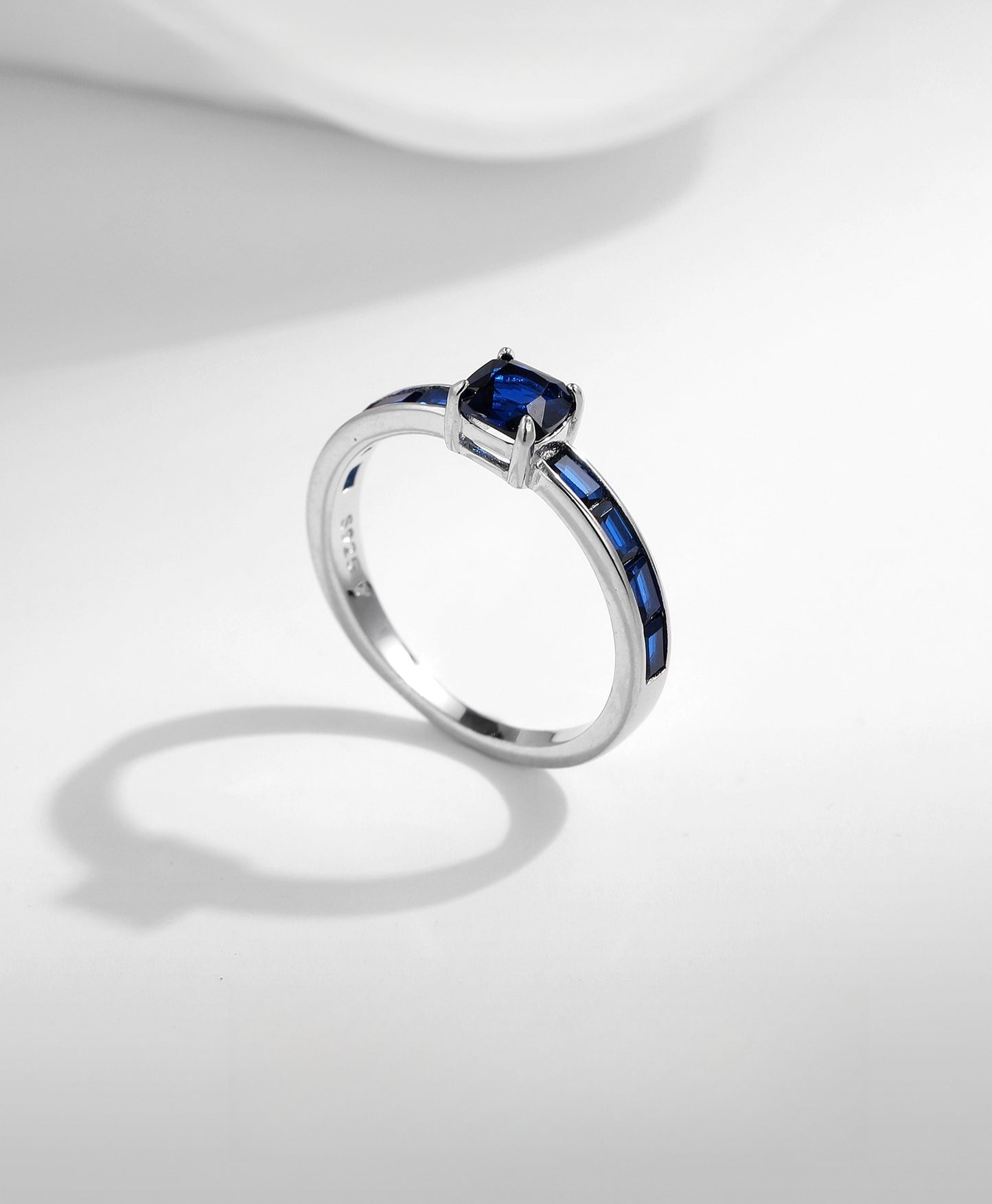 Womens Sterling Silver Ring Inlaid Zircon Geometric Quad