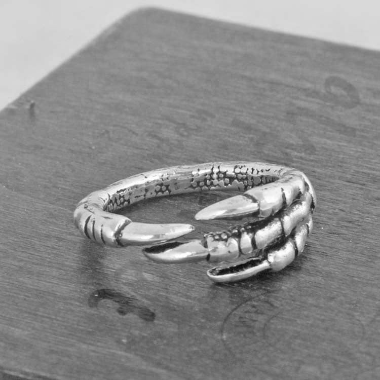 Claw Ring Electroplated Alloy Unisex Fashion Ring Adjustable Opening for Men and Women Durable Finish Textured