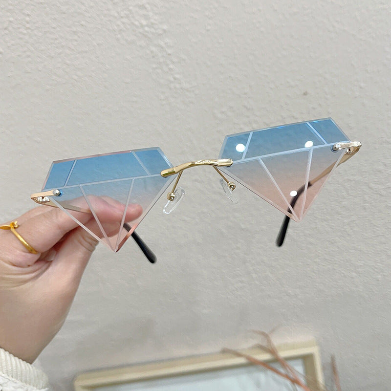 Womens Small Frames Sunglasses Trendy Fashion Eyewear For Sun Protection Outdoor Sports Travel Driving Parties