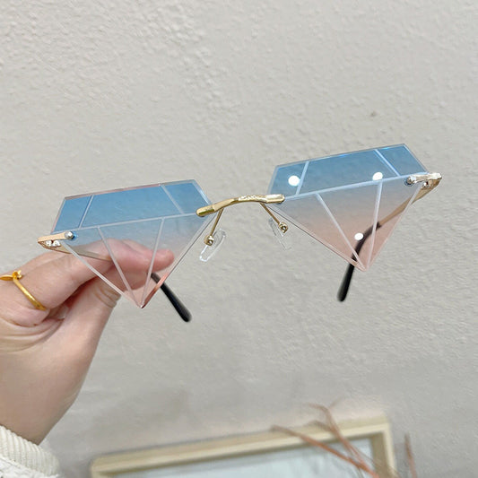 Womens Small Frames Sunglasses Trendy Fashion Eyewear For Sun Protection Outdoor Sports Travel Driving Parties