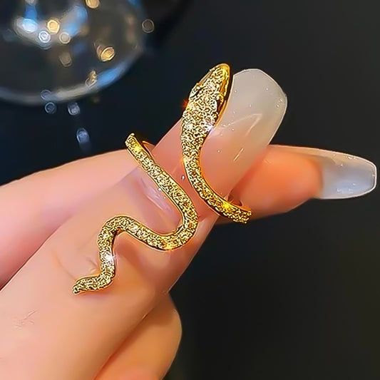 Womens Snake Ring With Rhinestones Diamonds Animal Zodiac Design Alloys Fashion Jewelry Statement Ring Parties