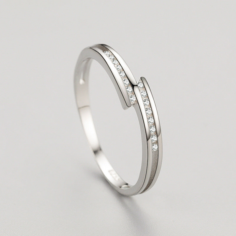 Geometric Sterling Silver Ring With Gold Plated Inlaid Gemstone Accent Fashion Jewelry For Women Everyday Chic