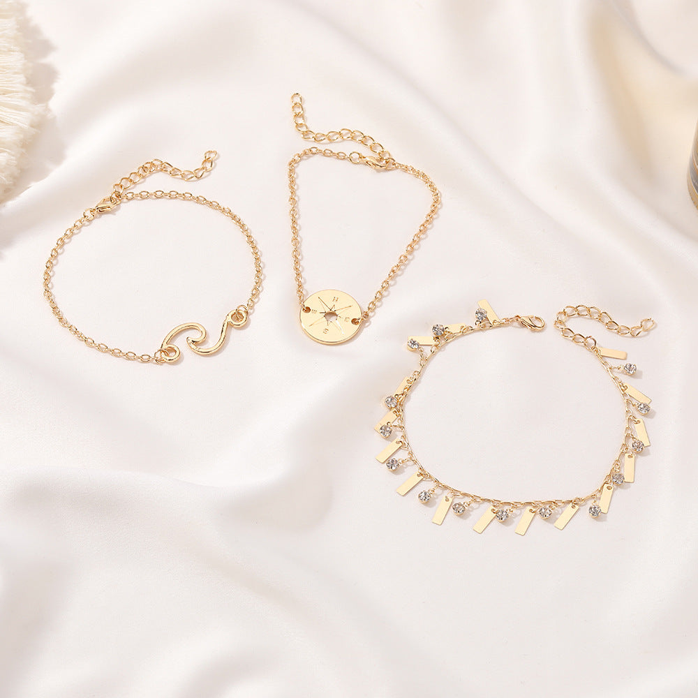 Womens Vintage Geometric Bracelet Set Three Piece Fashion Jewelry Alloy Metal Bangle Set For Women Gold Finish