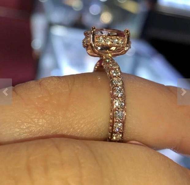 Womens Platinum Plated Zircon Ring Sparkling Cubic Zirconia Brass Fashion Jewelry Statement Ring TrendyQuality