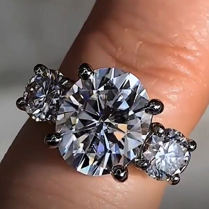 Oval Cut Fashion Ring Sparkling Zircon Brass And White Steel Construction Silver Ring For Women 6 Seven 8 9 10