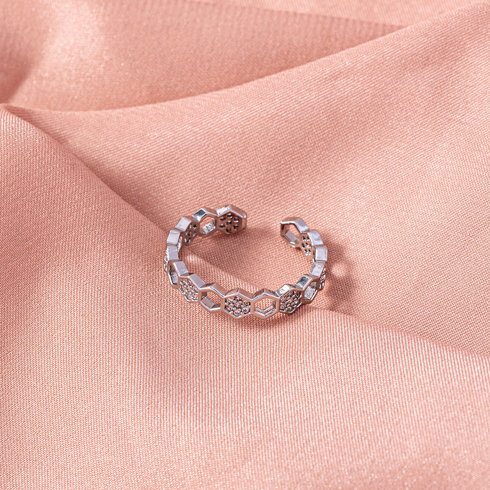 Adjustable Zircon Honeycomb Ring Copper Electroplated Micro Inlaid European American Fashion Jewelry Statement