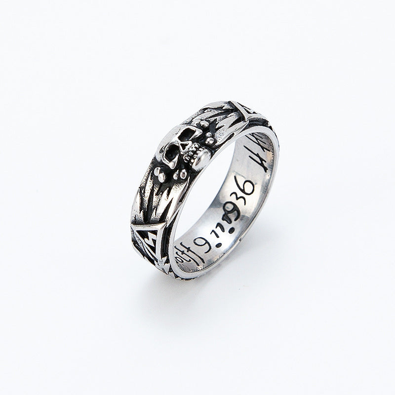 Men's Stainless Steel Skull Ring Vintage Couple Ring Old Domineering Cross Design Biker Ring Gothic Ring for Men and Women Fashion Jewelry