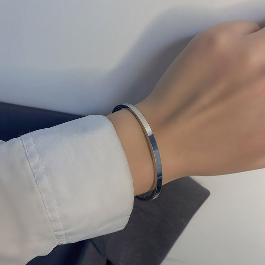 Womens Titanium Steel Bracelet Adjustable Fashion Bangle Ethnic Totem Circle Jewelry European Boho Chic Europe