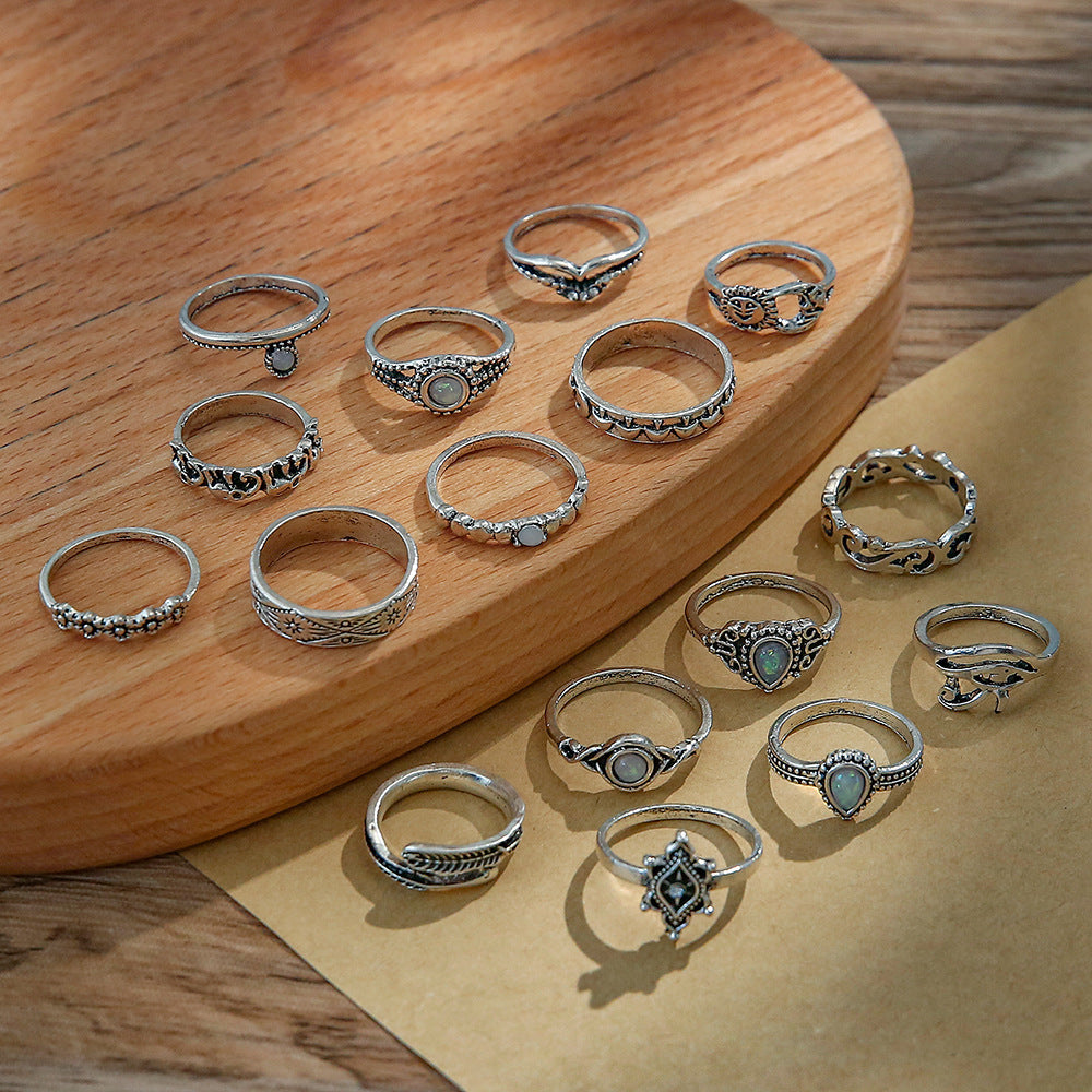 Womens Gold Plated Rings Set Bohemian Retro Animal Wave Design With Gems 16 Piece Jewelry Gift For Her Fashion