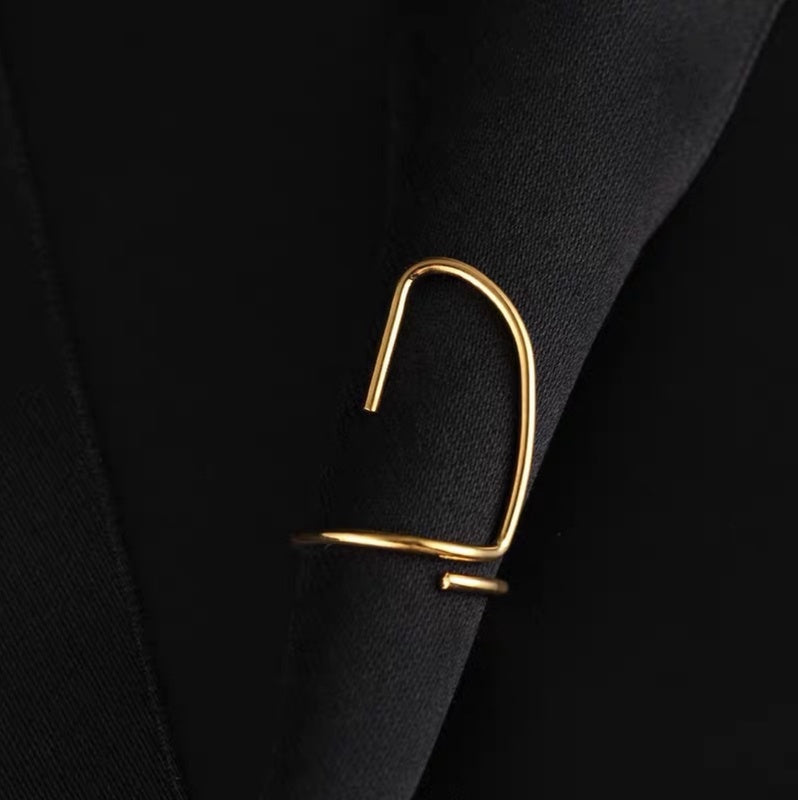 Womens Zircon Diamond Ring Fashion Jewelry Silver Gold Finish Elegant Ring Design Beautiful Appearance Sparkle