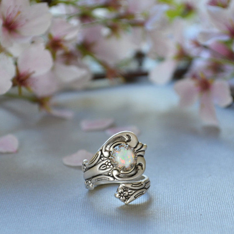 Floral Engraved Alloy Ring Vintage Fashion Minimalist Silver Electroplated Jewelry For Women Classic Accessory