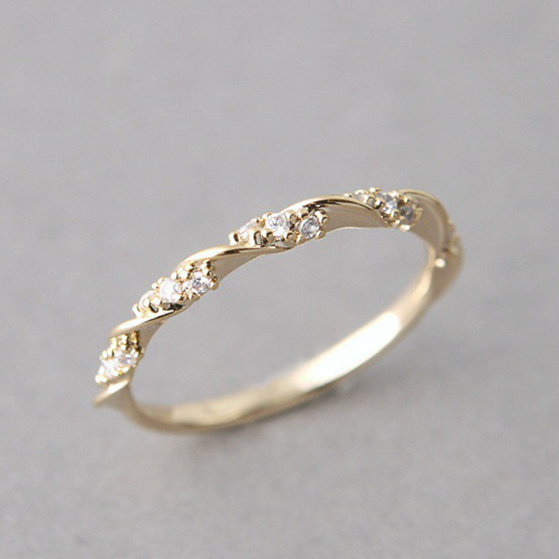 Womens Wave Ring Gold Plated Alloy Rhinestone Inlaid Gemstones Twist Design Elegant Jewelry Bright Rhinestone Twist