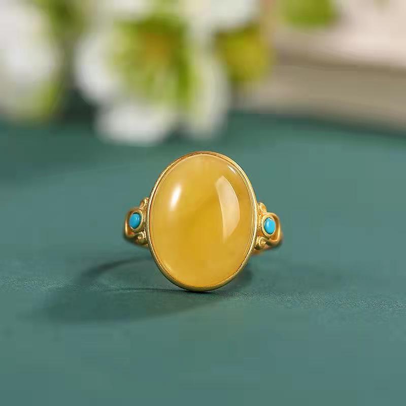 Beeswax Amber Ring Bowknot Design Silver Plated Ancient Gold Finish Brass And White Steel Women Adjustable Fit