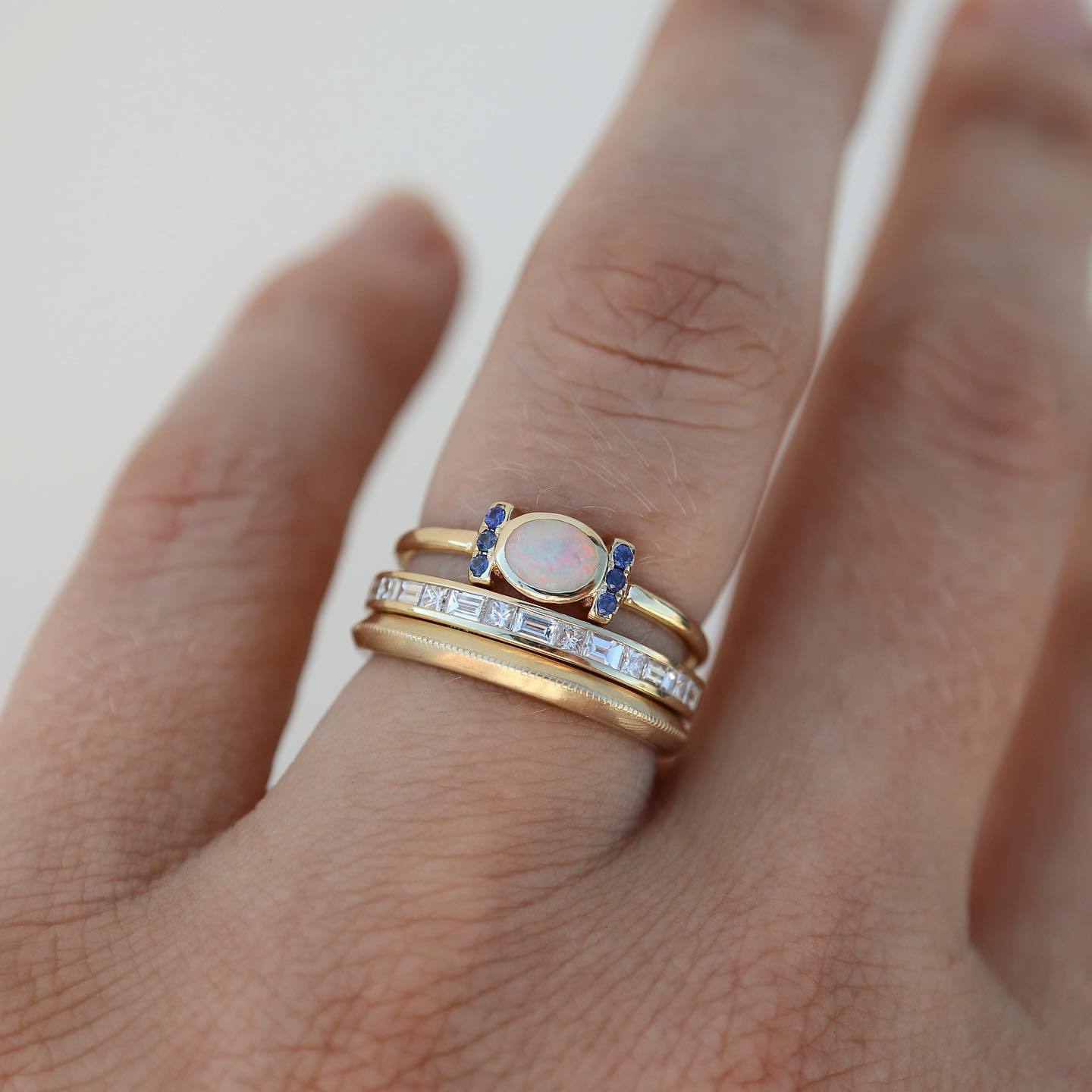 Women Geometric Ring Gold Plated Alloy Fashion Jewelry Exaggerated Design Statement Ring For Women Girls Retro