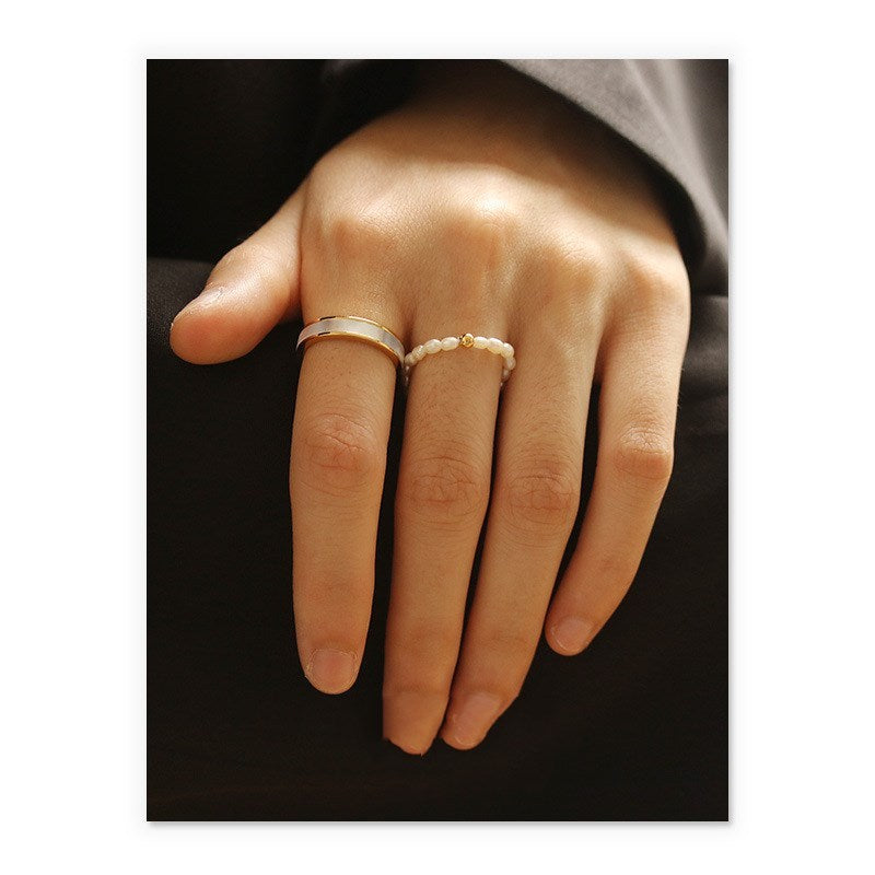 Womens Brass Shell Ring European American Letter Number Text Ring Fashion Jewelry For Women Style Elegant Look