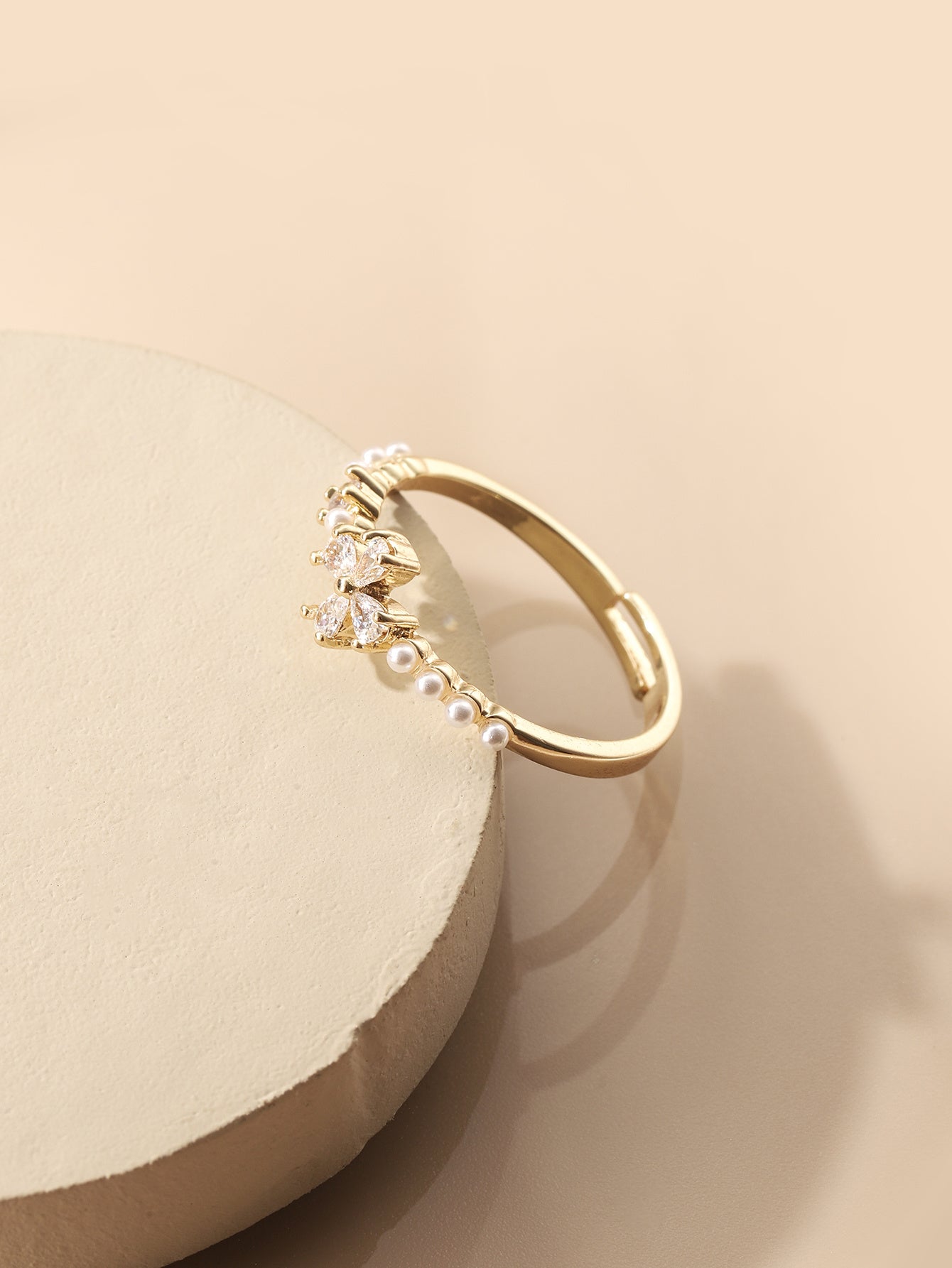 Womens Rose Gold Geometric Ring With Pearl And Zircon Electroplated Copper Jewelry Korean Style Fashion Accessory