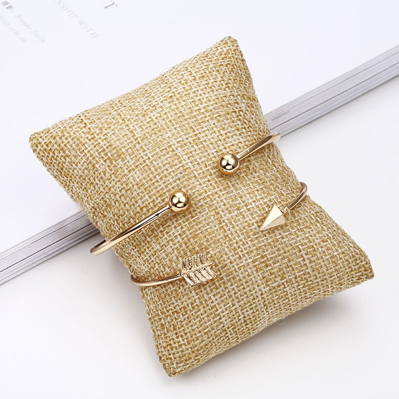 Adjustable Arrow BraceletCharm for Men and Women Alloy Bangle European Designer Metal Jewelry Wristband Unisex