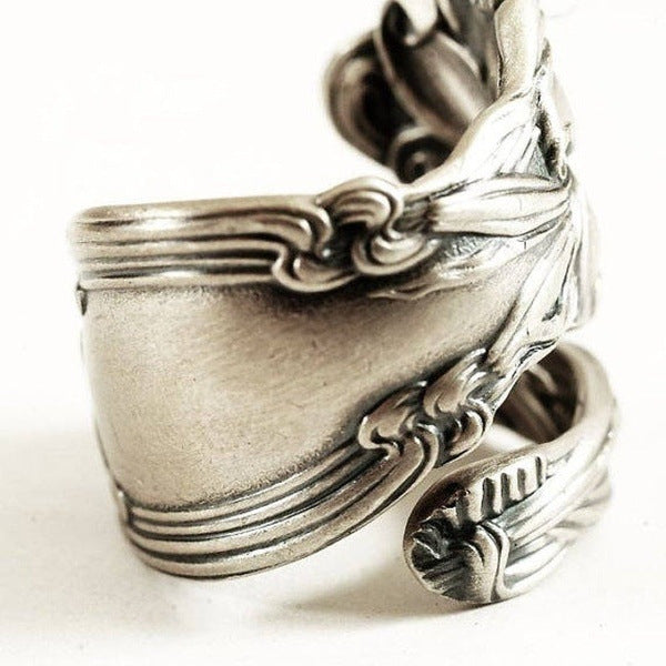 Womens Vintage Flower Ring Hand Carved Adjustable Alloy Ring Antique Silver Finish Birthday Gift Gift Included