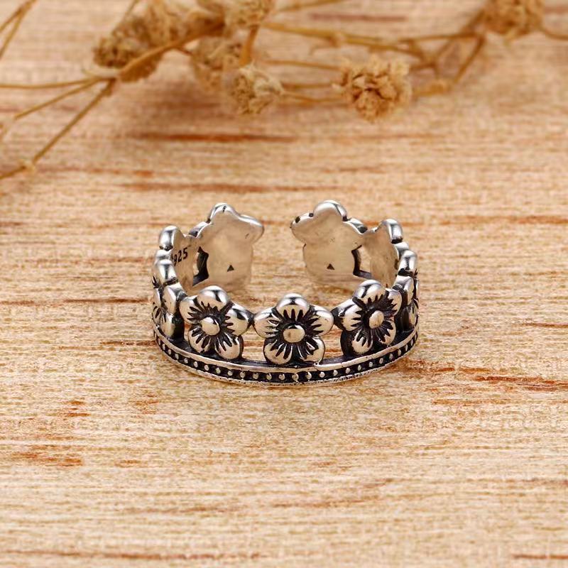 Ancient Silver Daisy Openwork Ring Adjustable Opening Vintage Korean Retro Fashion Ring For Women Elegant Ring