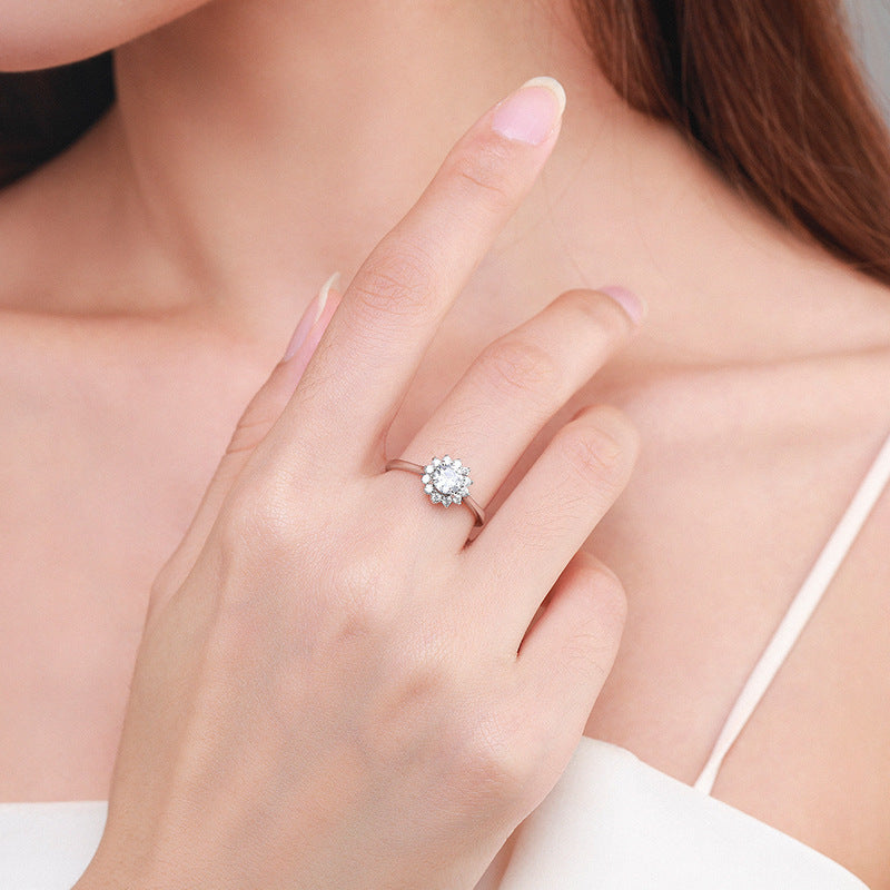 Womens Sterling Silver Ring With Lace Diamond Design 925 Silver Gold Plated Inlaid Gemstone Ring 0.91 Size US5