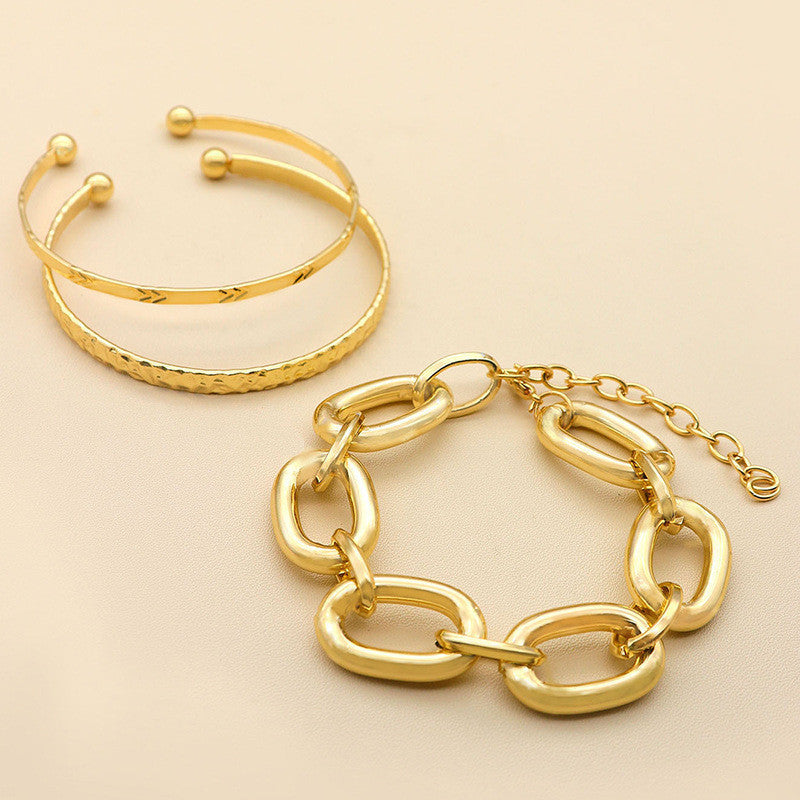 Womens Thick Chain Geometric Alloy Bracelet European American Fashion Set for Women Geometric Elegance For All