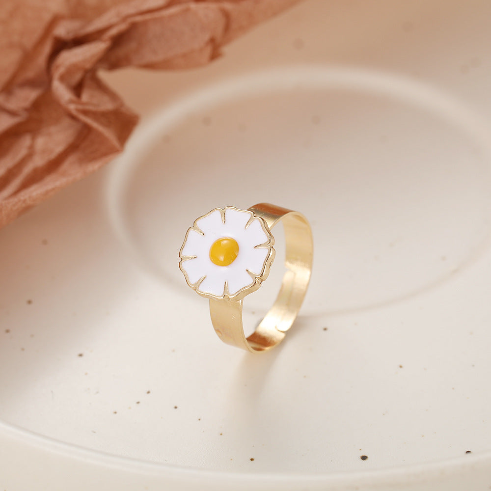 Adjustable Flower Ring With Daisy And Tulip Design Alloy Resin Tai Chi Style Ring For Women Elegant Accessory Piece