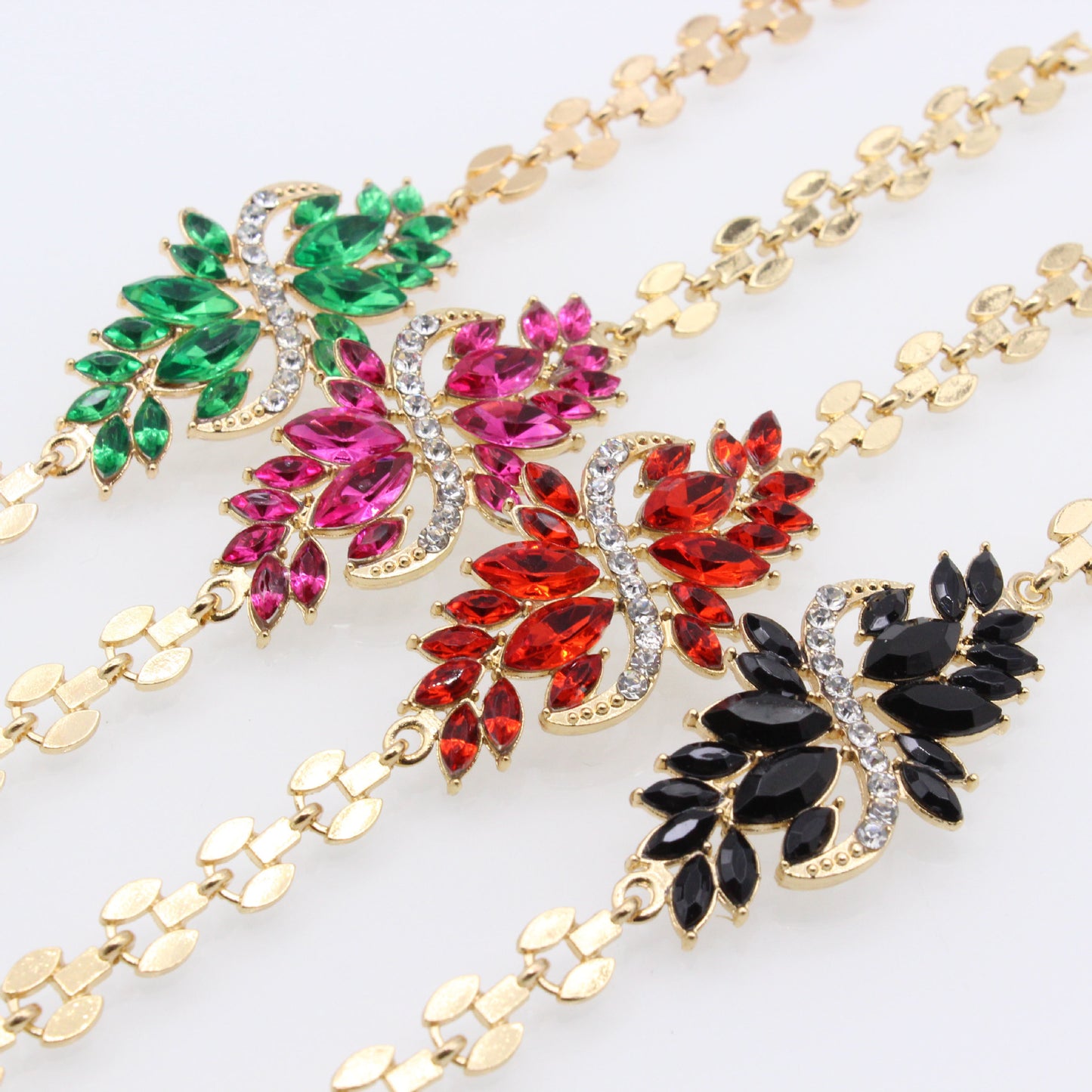 Womens S Shaped Alloy Diamond Studded Bracelet with Resin Flower Artificial Gemstones Individually Packed Color