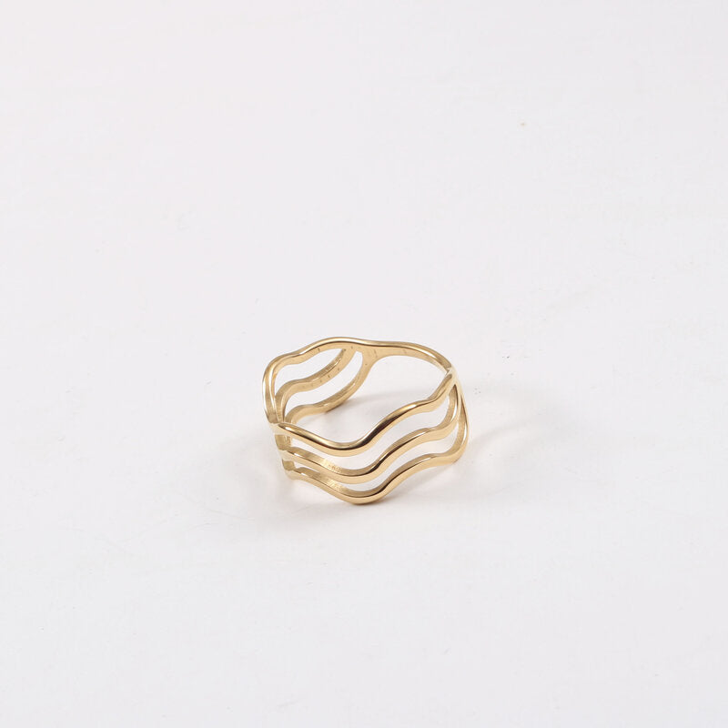 Women Fashion Triple Curved One Piece Ring Titanium Steel Gold Electroplated Jewelry For Modern Everyday Looks