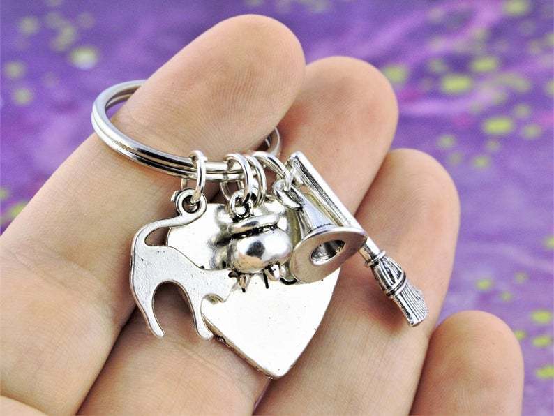 Witch Keychain Plated Alloy Charm Key Ring Halloween Witchcraft 30mm Decoration Accessories Trendy Fashionable