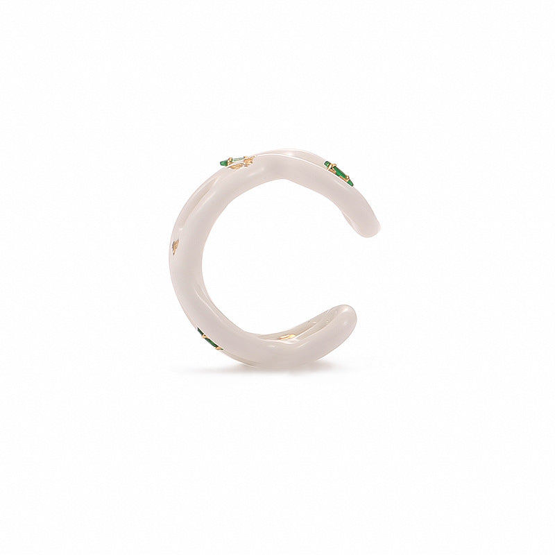 Womens Emerald Zircon Pure White Ring With Creative Design Alloy Band Size 7 Face Width About 11mm Luxury Feel