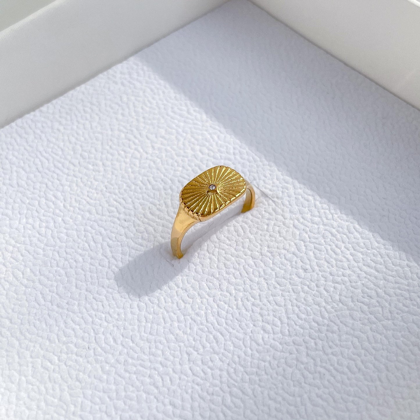 Women's Niche Design Fashion Sun Ring