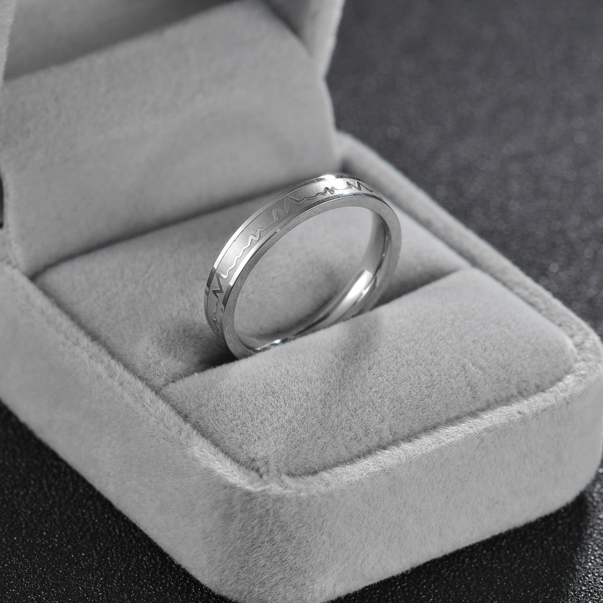 Stainless Steel Ring For Men And Women Minimalist Design Electroplated Silver Finish Band Jewelry Unisex Everyday Style