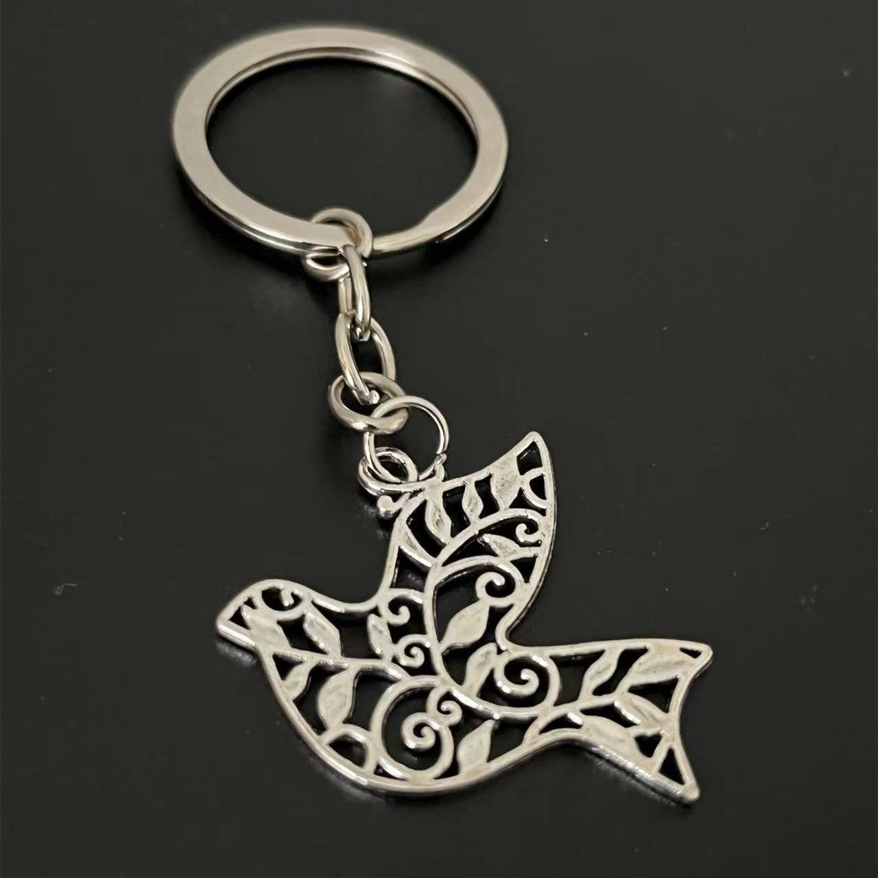 Bird Swallow Dove Pendant Keychain Peace Gift For Weddings Birthdays Graduation Parties Housewarming Christmas